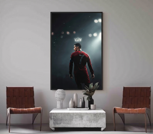 CR7 under Shadows and Crown