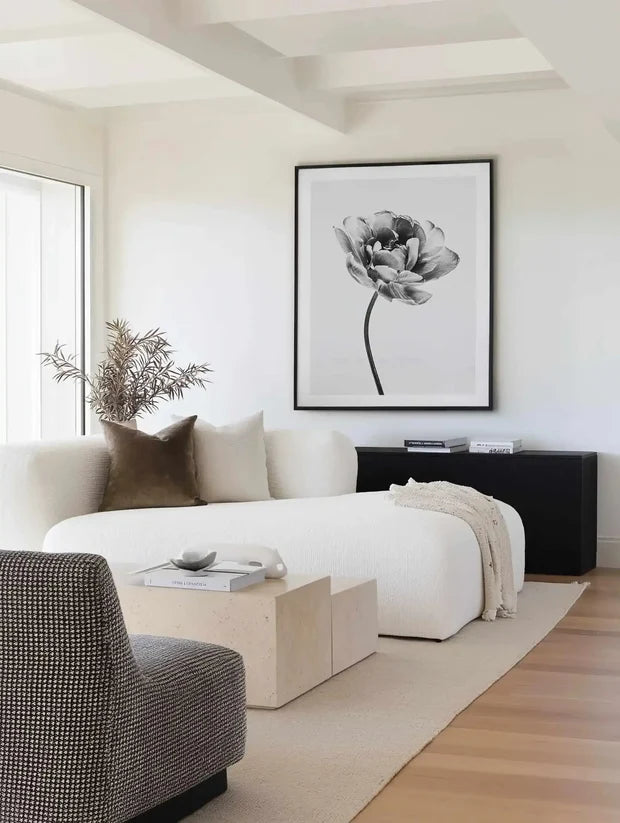 Tulip en Noir Art Print