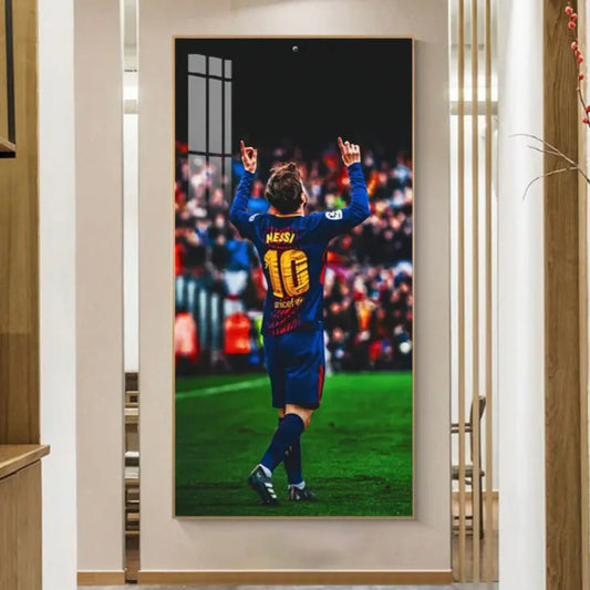 Messi Double hands pointing to the sky celebration